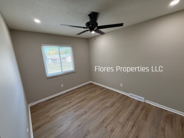 Building Photo - 1413 Cranwood Dr