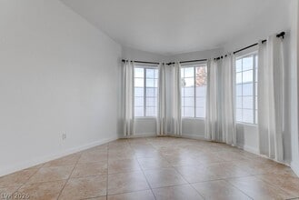 Building Photo - 2205 Riderwood Ave