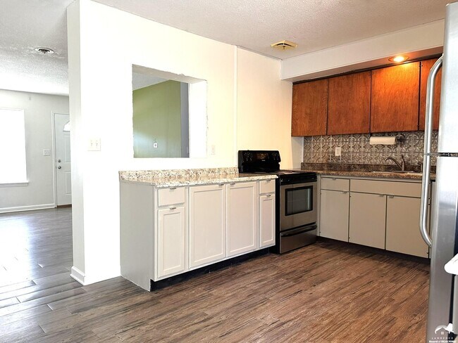 Building Photo - 3241 Glacier Dr