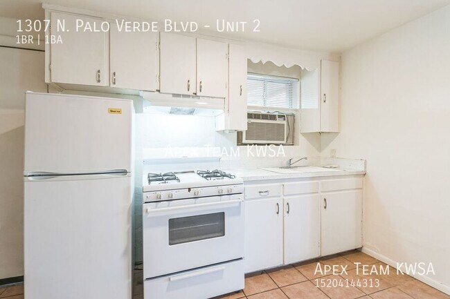 Building Photo - 1307 N Palo Verde Blvd