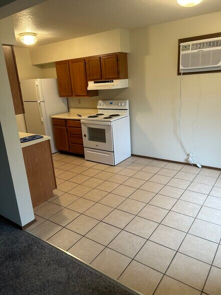 Building Photo - 360 Heritage Dr