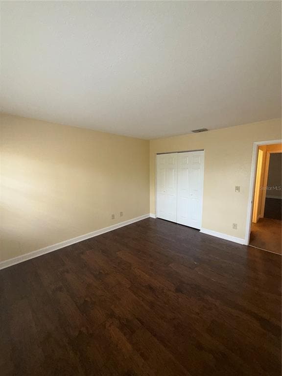 Building Photo - 7143 E Bank Dr