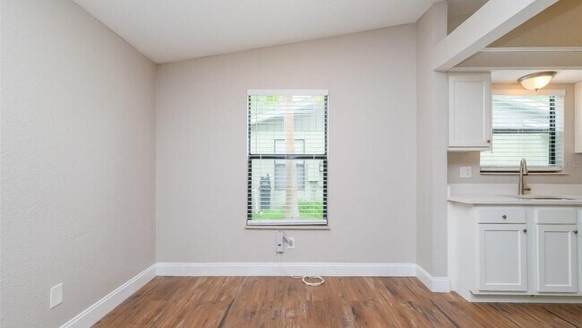 Building Photo - 12217 Hidden Brook Dr