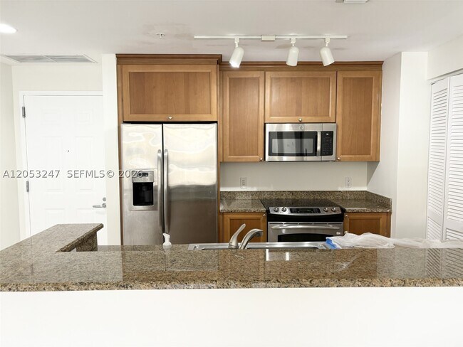 Building Photo - 55 Merrick Wy