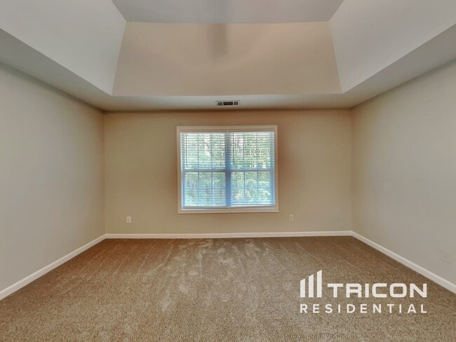 Building Photo - 359 Oakhaven Way