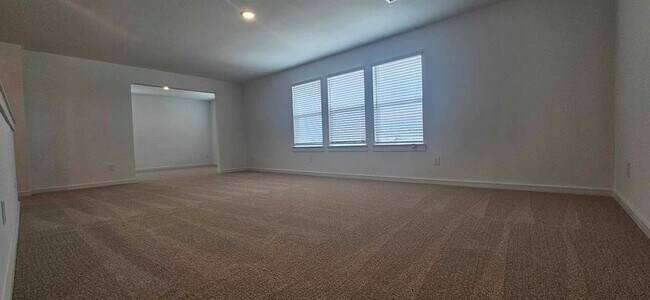 Building Photo - 8423 Bay Rdg Cir
