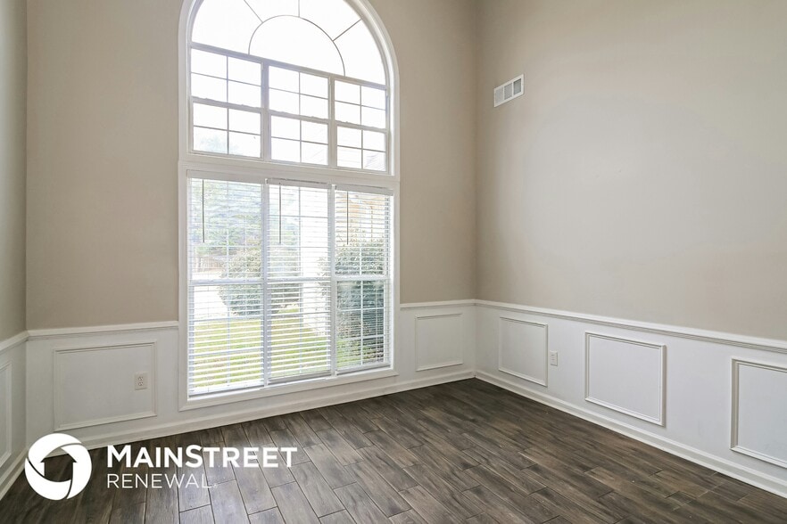 Building Photo - 2615 Darlington Ct SE