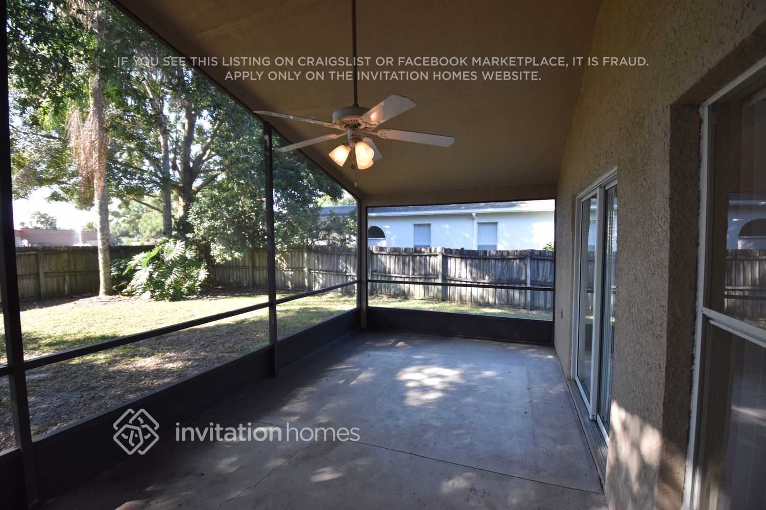 Building Photo - 300 Balogh Pl
