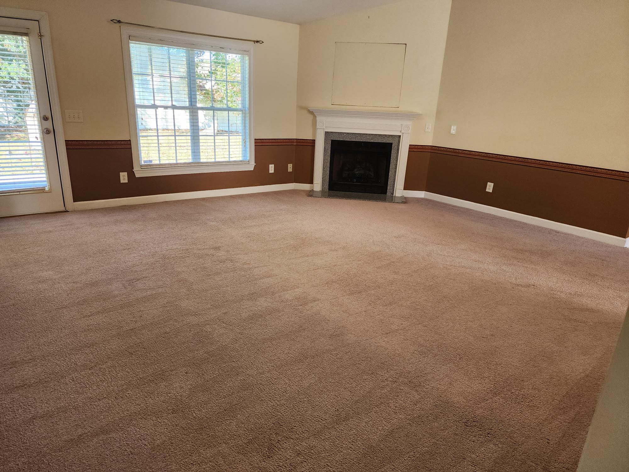 Building Photo - 176 Whispering Oaks Dr