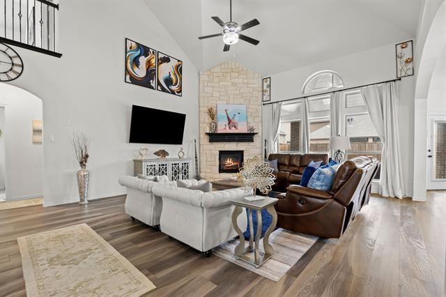 Building Photo - 1136 Chickadee Dr
