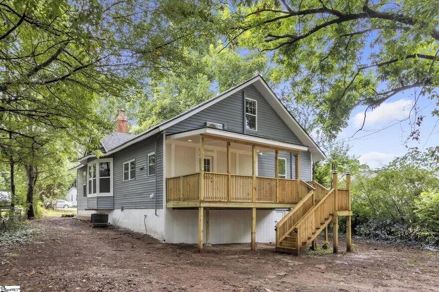 Building Photo - 216 Brockman Ave