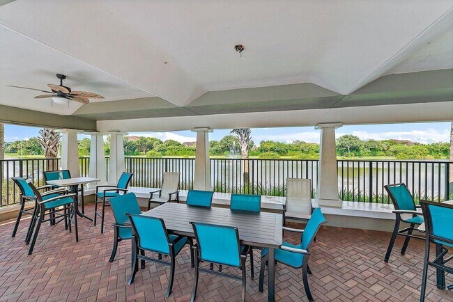 Building Photo - 500 Pacific Grove Dr