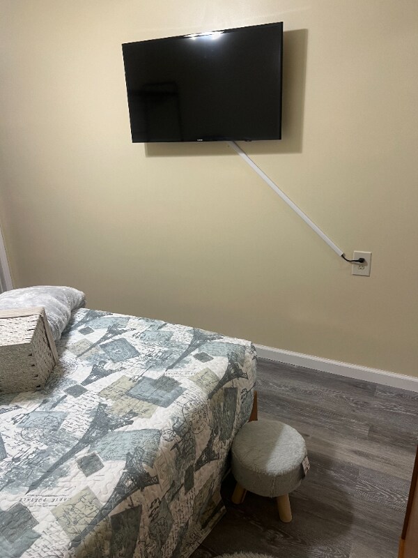 Building Photo - 2890 Parkwood Rd