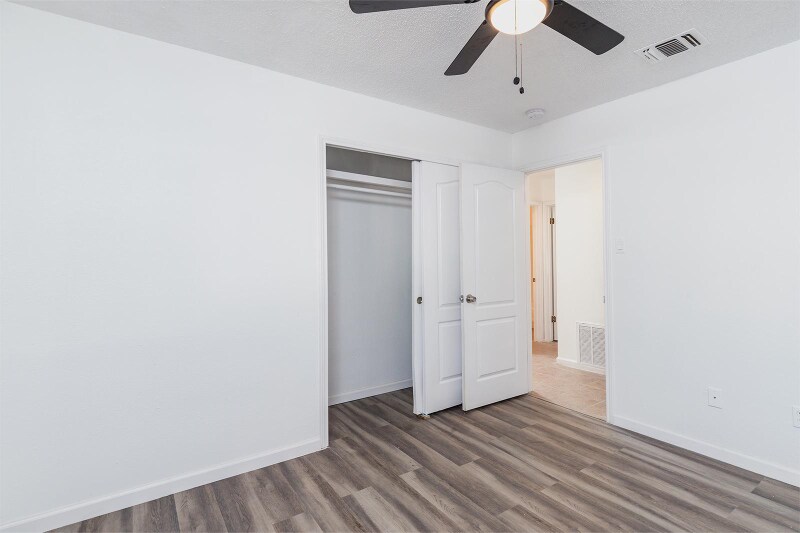 Building Photo - 11135 Quail Pass