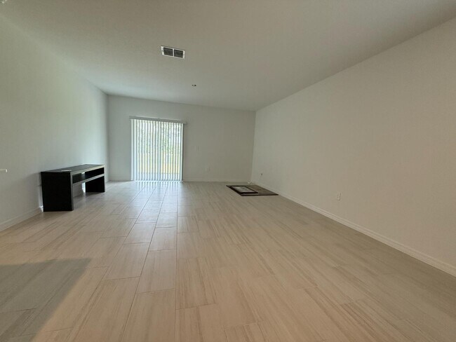 Building Photo - 3605 Great Pk Ct