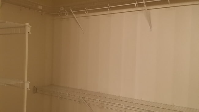 Building Photo - Coral Canyon Home