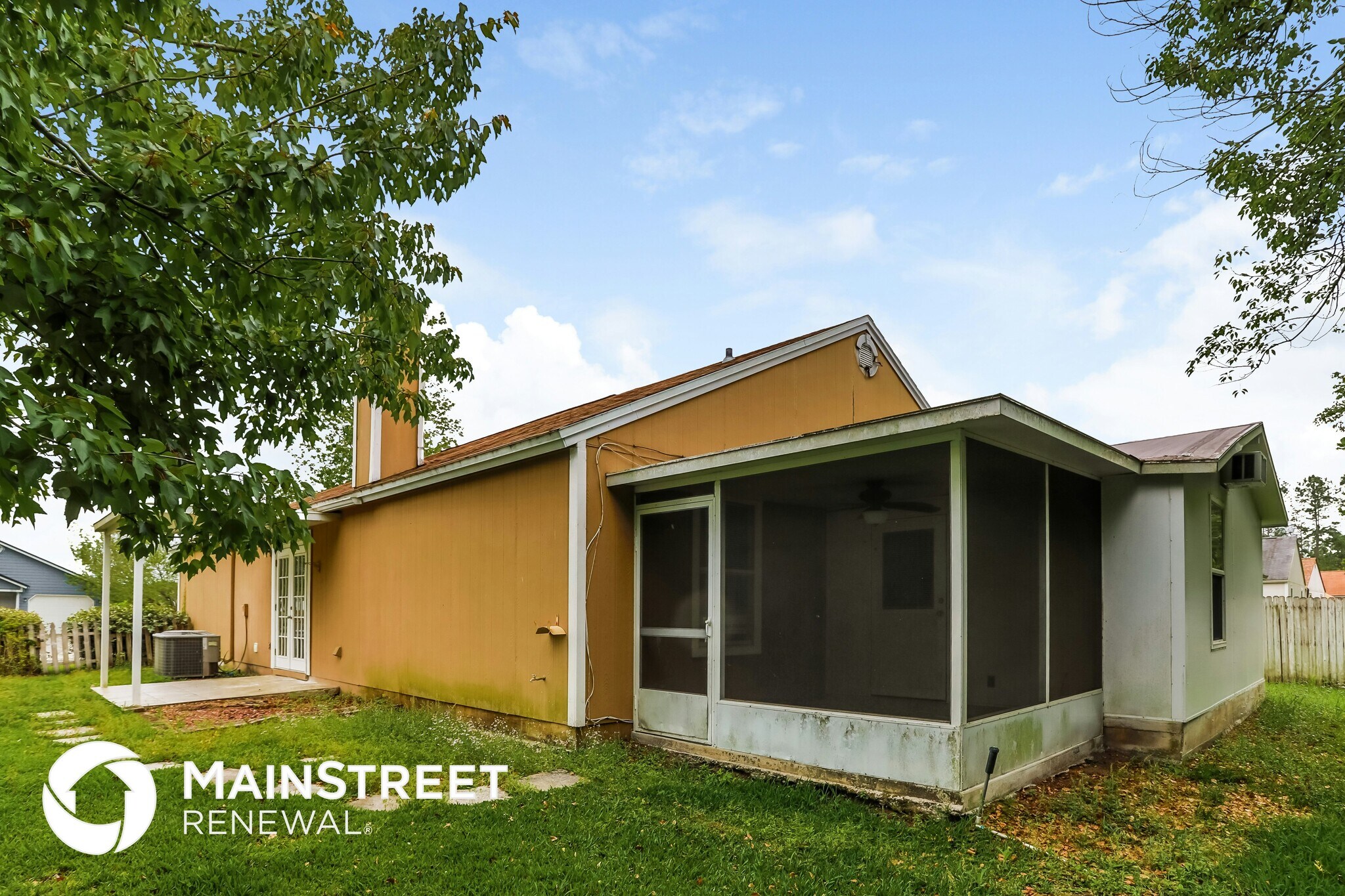 Building Photo - 1864 Sheraton Lakes Cir
