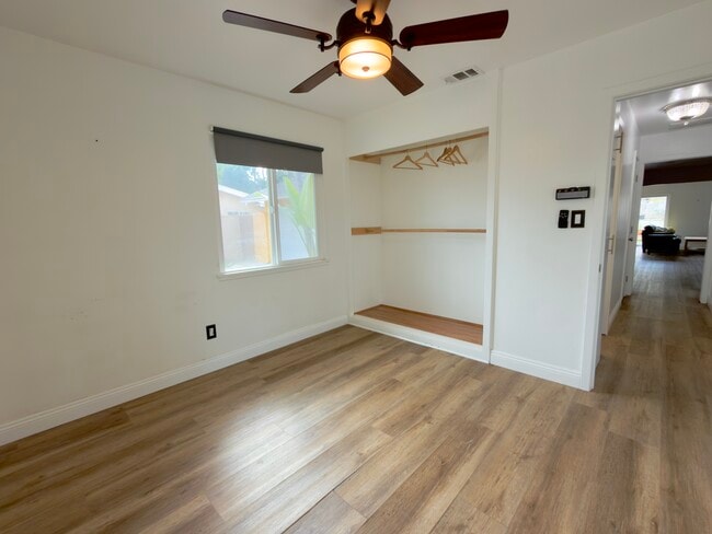 Building Photo - 4504 Moraga Ave