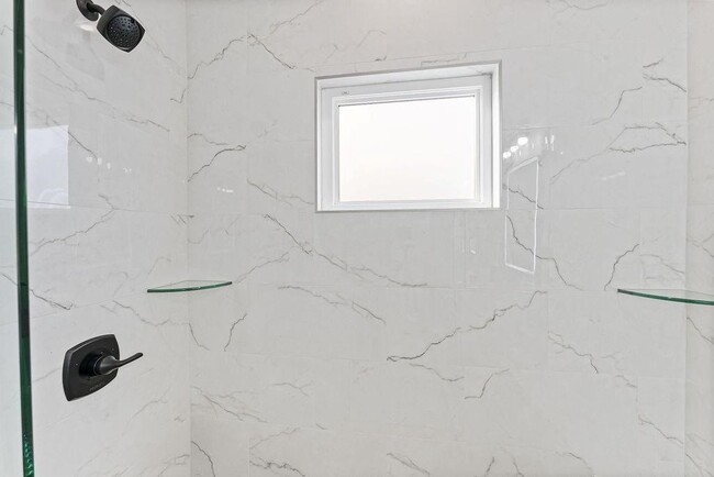 Building Photo - 4120 W Olive St