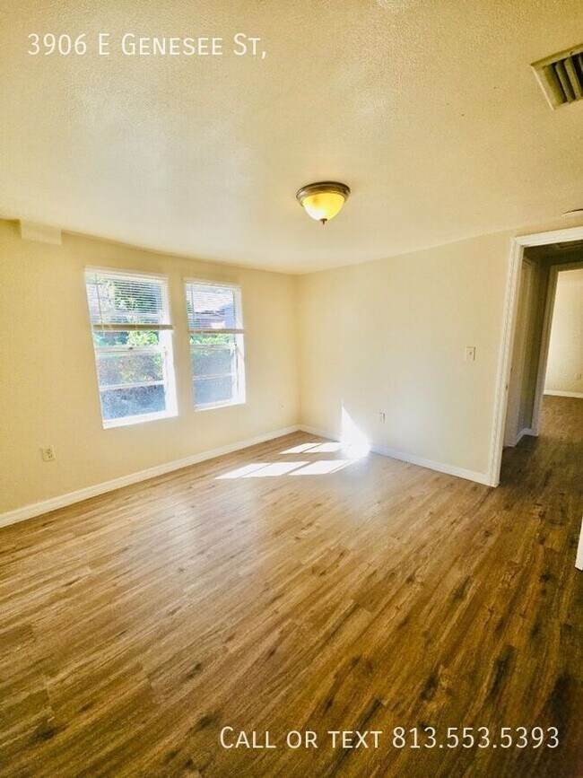 Building Photo - 3906 E Genesee St