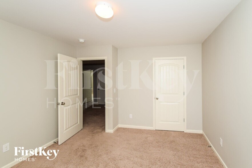 Building Photo - 149 Ashby St