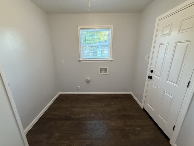 Building Photo - 1031 N Belvedere Blvd