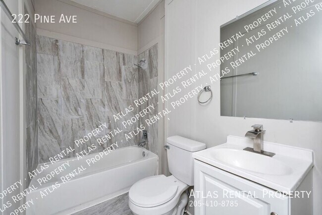 Building Photo - 222 Pine Ave