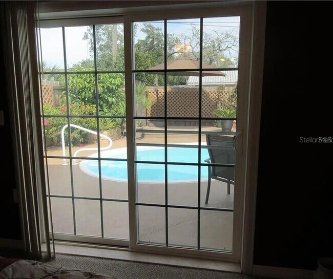 Building Photo - 1279 Grenada Ave