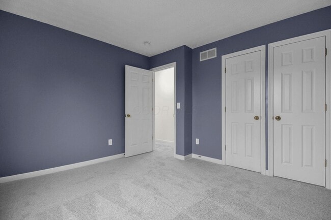 Building Photo - 2230 Seton Dr