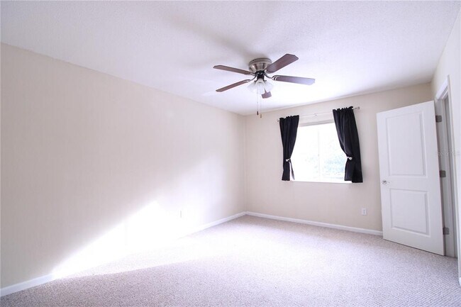 Building Photo - 507 NW 39th Rd