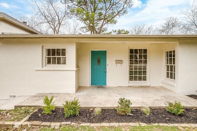 Building Photo - 5437 Sam Calloway Rd