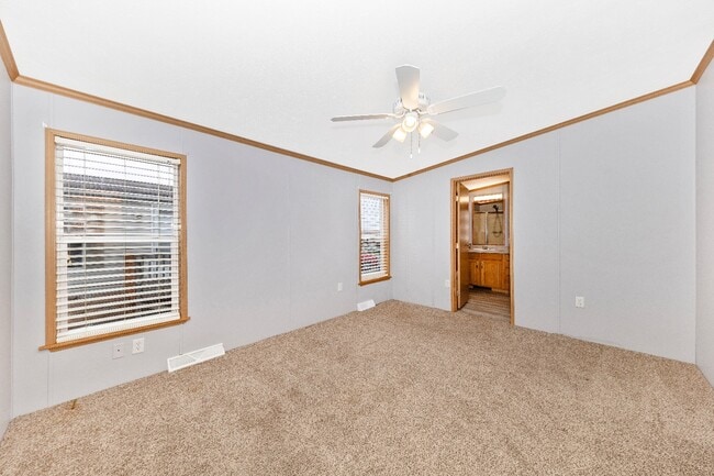 Building Photo - 16114 McGregor Dr