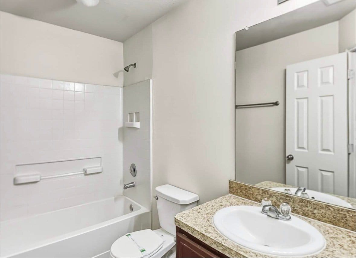 Building Photo - 6107 El Granate Dr