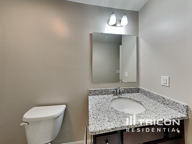 Building Photo - 426 Contentment Dr