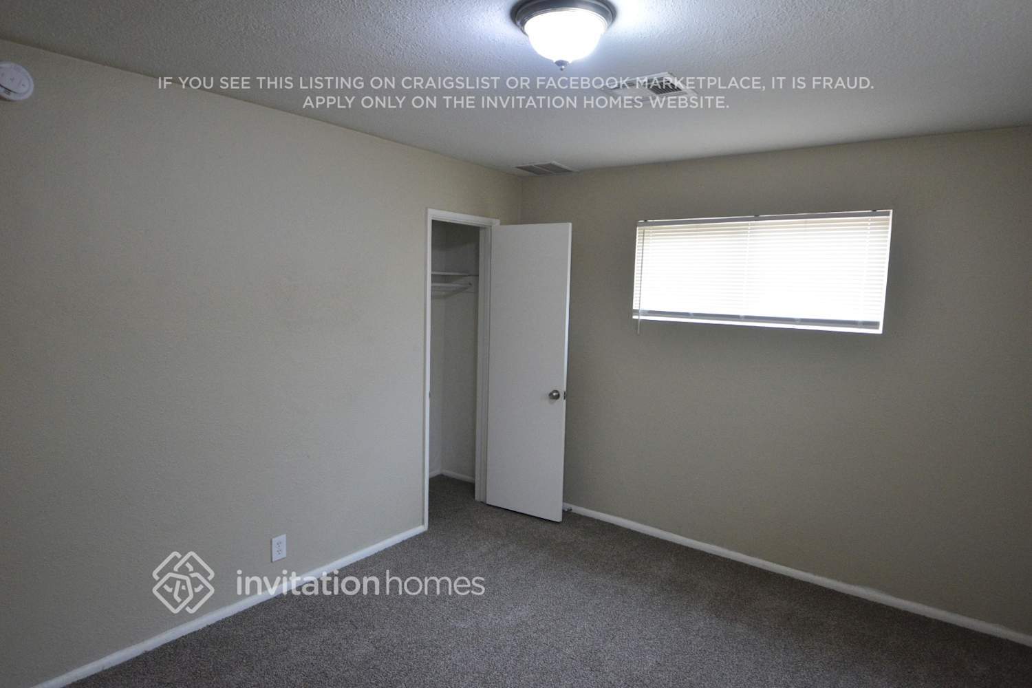 Building Photo - 4126 N Mitchell St