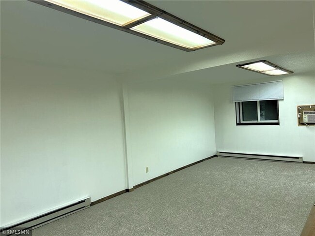 Building Photo - 102 Bridge Ave