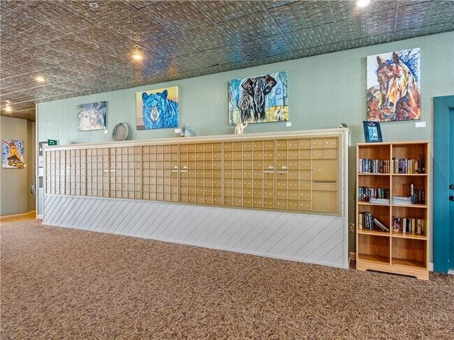 Building Photo - 303 Sugar Top Dr