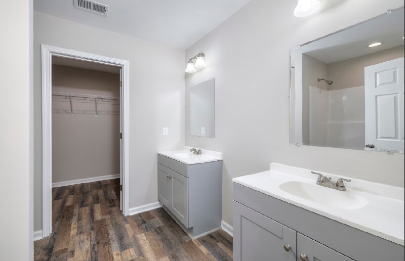 Building Photo - 508 Church St