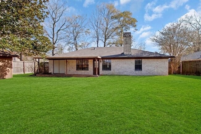 Building Photo - 505 Foxmeadow Ln
