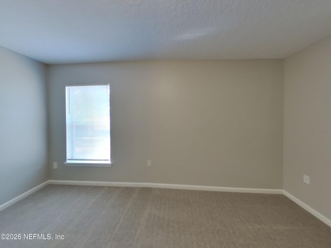 Building Photo - 5555 Village Pond Cir