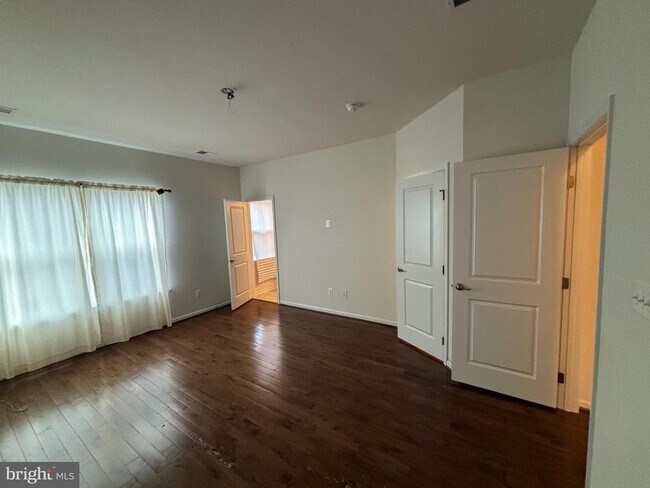 Building Photo - 41717 McMonagle Square