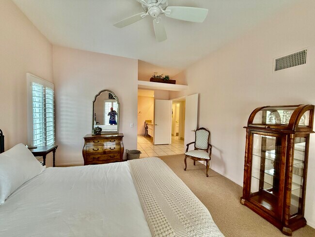 Building Photo - 48835 Mescal Ln