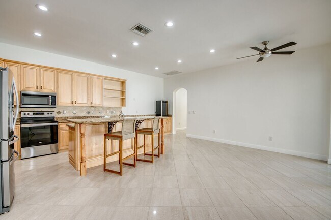 Building Photo - 14021 Bently Cir