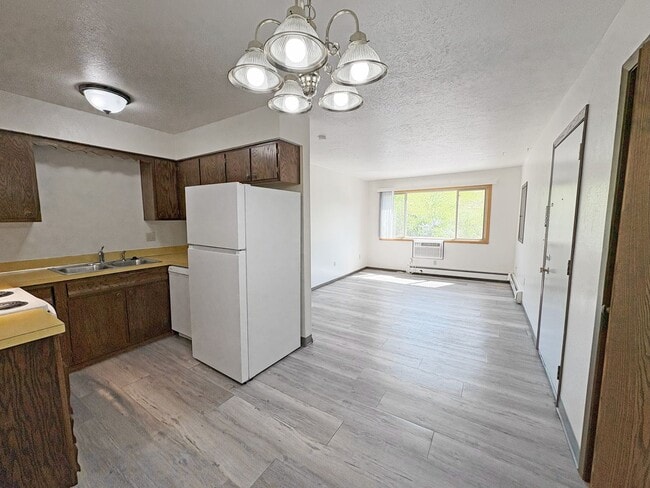 Interior Photo - Cedarwood MSU