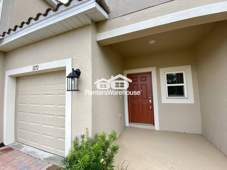 Building Photo - 1272 Lago Vista Ct