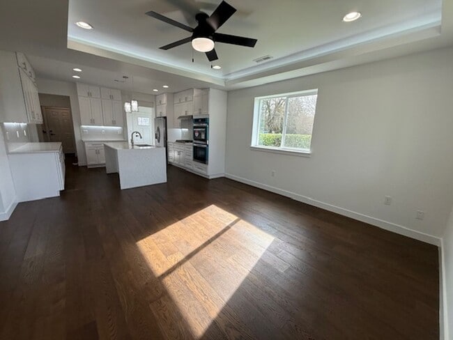 Building Photo - New Construction 2025: 5BR + Main-Level Office Amity OR