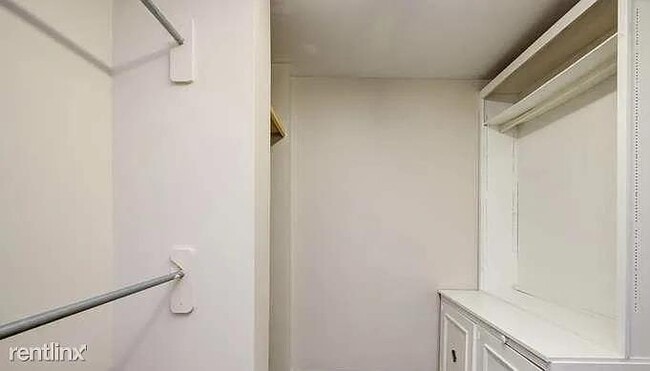 Building Photo - 4411 Savage Dr