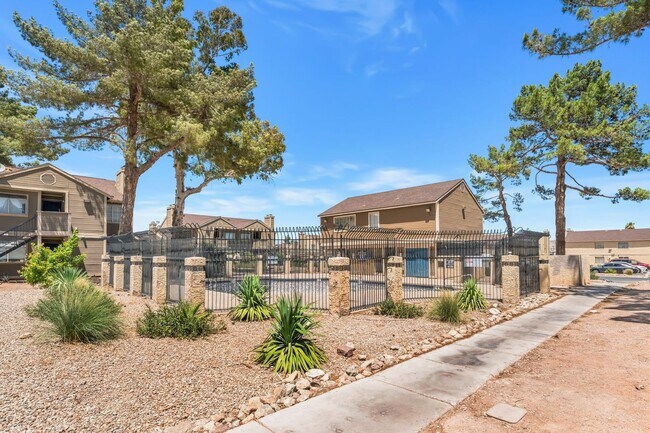 Building Photo - 2722 Alicialynn Way