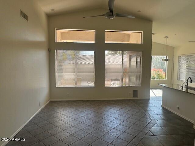 Building Photo - 9863 E Gelding Dr