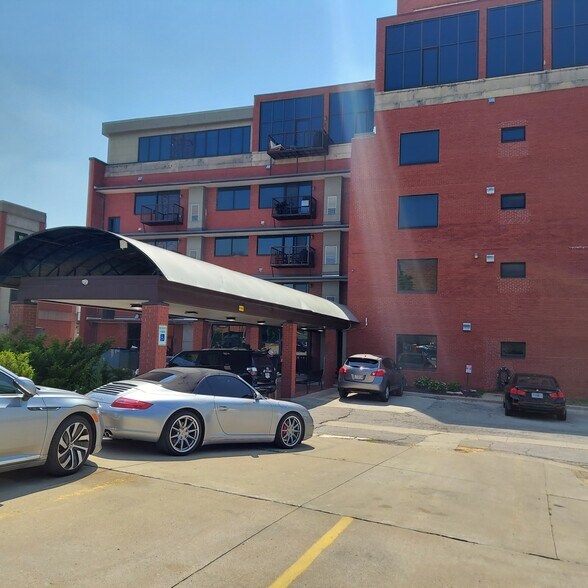 Building Photo - 2940 Baltimore Ave